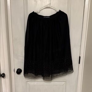 Elegant Black Tulle Skirt with Subtle Sparkle